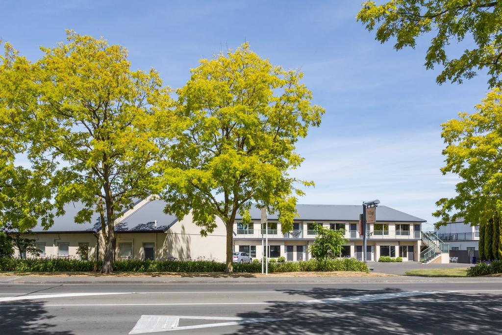 Village Motel Havelock North Eksteriør bilde
