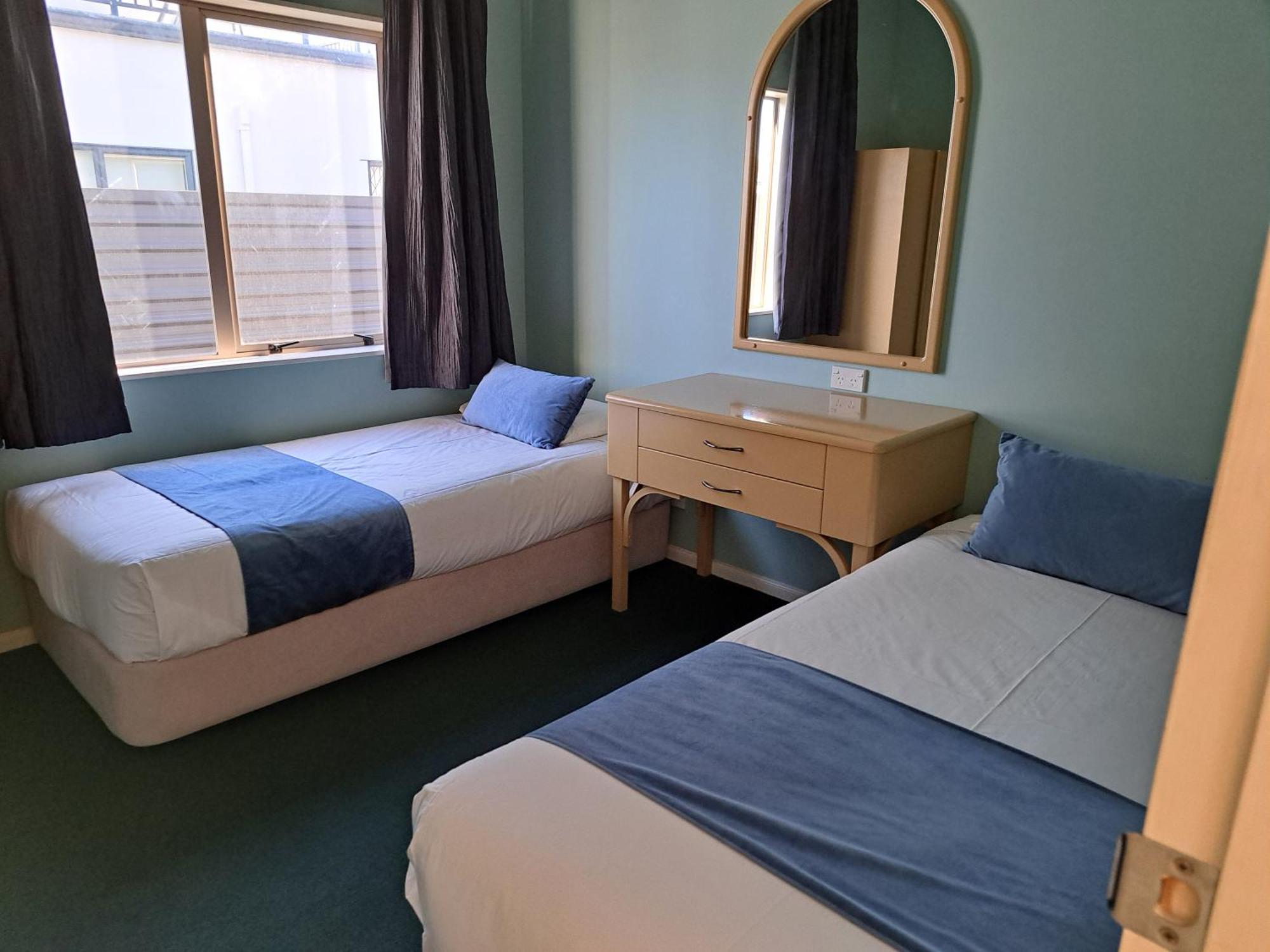 Village Motel Havelock North Eksteriør bilde